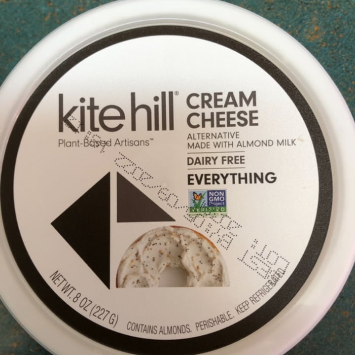 photo of Kite Hill Cream Cheese Alternative Everything shared by @togoam on  15 Apr 2022 - review