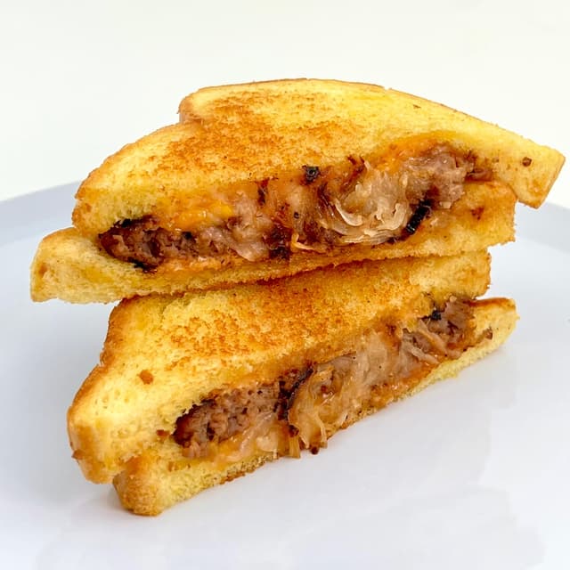 Photo of the dish “The Wild Card Burger”