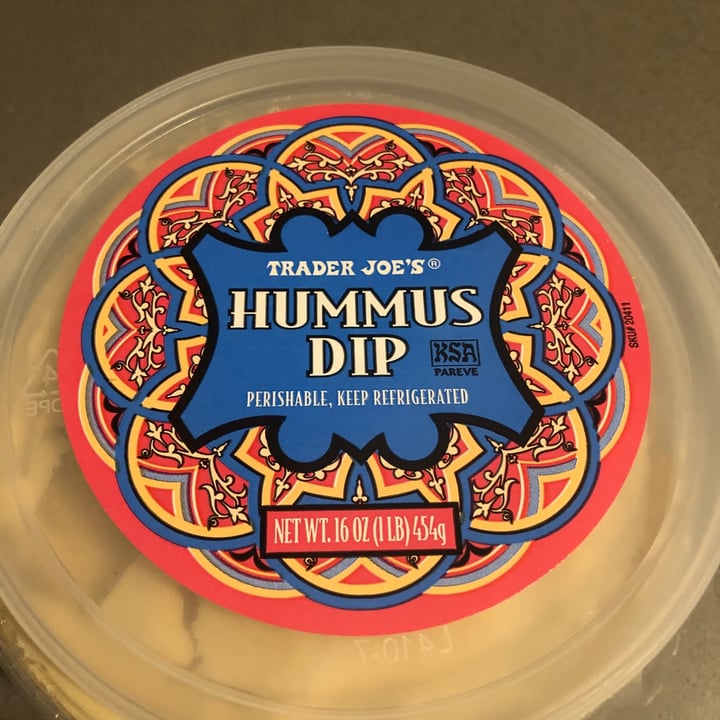 photo of Trader Joe's Hummus Dip shared by @saralovesveggies on  25 Nov 2022 - review
