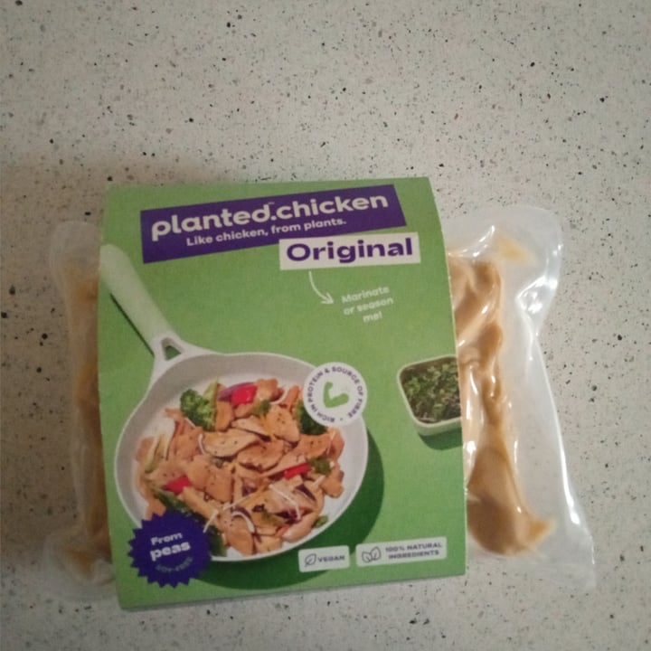 review photo of eatplanted plantedchicken Güggeli shared by @gloria18 on 15 Apr 2022 - review