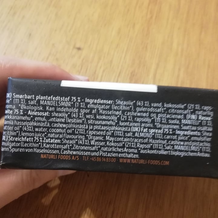 photo of Naturli' Naturli Organic Vegan Block shared by @elisabethlaemmer on  16 Sep 2020 - review