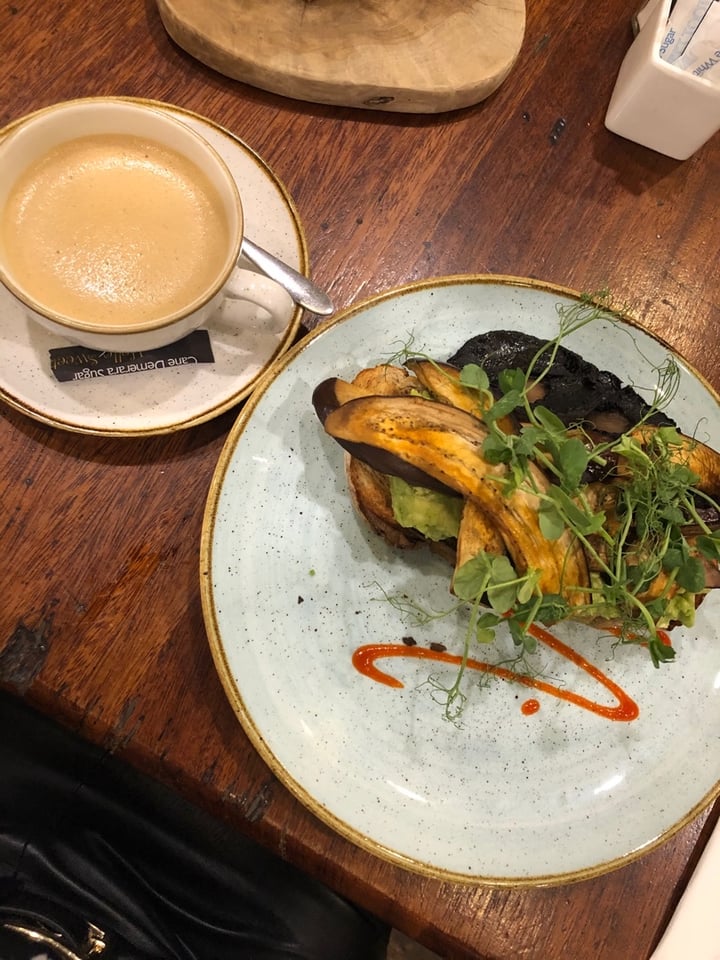 review photo of Homebird Cafe Avocado on Toast With aubergine Bacon shared by @minimallucy on 31 Dec 2019 - review