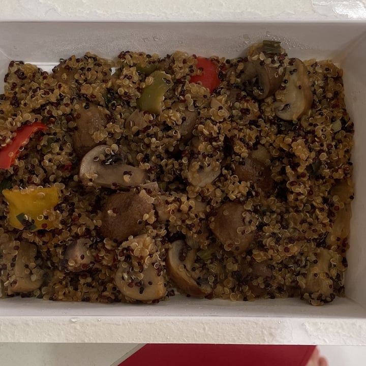 review photo of Pitaya Cozinha Artesanal Risoto De Quinoa Com Cogumelo 🍄 Portobello E Pimentões 🫑 shared by @inazurcher on 14 Feb 2022 - review