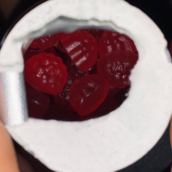review photo of Mary Ruth's Vitamin D3 + B12 Gummies shared by @vne on 07 Apr 2022 - review