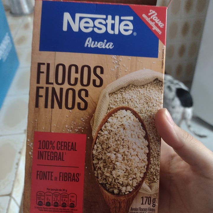 photo of Nestlé Aveia Flocos Finos - 100% Cereal Integral shared by @jualmeidagomes on  11 May 2022 - review