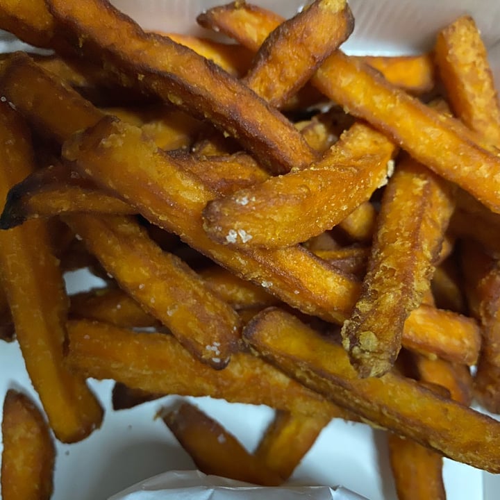 photo of WS Deli Experience Store Sweet Potato Fries shared by @piggy-egg on  09 Oct 2021 - review