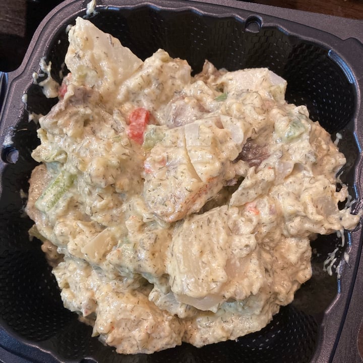 photo of THE LAND of KUSH Potato Salad shared by @avecdeschiens on  01 May 2022 - review