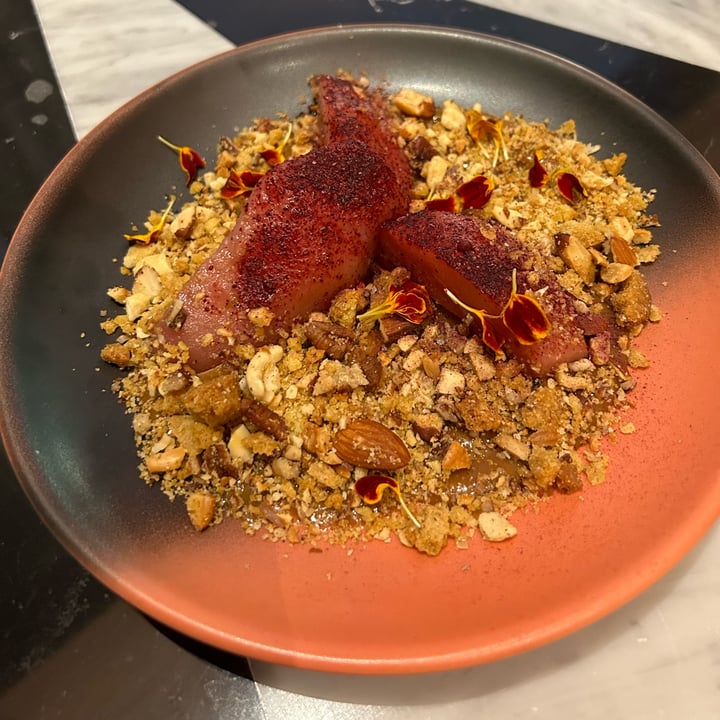 review photo of Machu Rest Peras Al Vino shared by @veganeandoporelmundo on 11 Dec 2022 - review