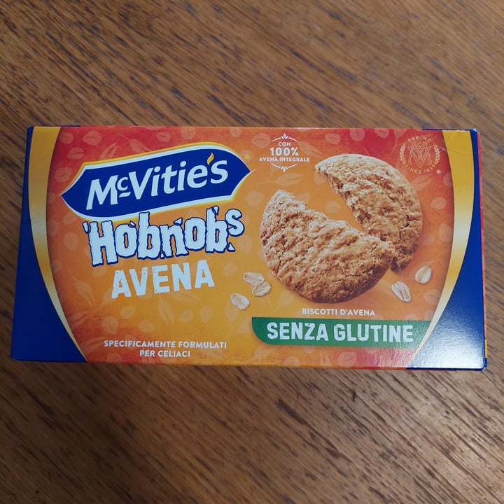 photo of McVitie's Hobnobs avena senza glutine shared by @lazycrazyveg on  14 Apr 2022 - review