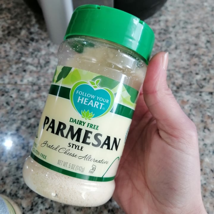 review photo of Follow Your Heart Dairy-Free Parmesan Shredded shared by @bekindco on 12 Oct 2020 - review