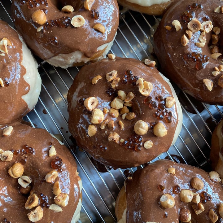 photo of Grumpy & Runt | Little Deli & Donuts Coffee and chocolate hazelnut shared by @carlagontier on  08 Jul 2021 - review