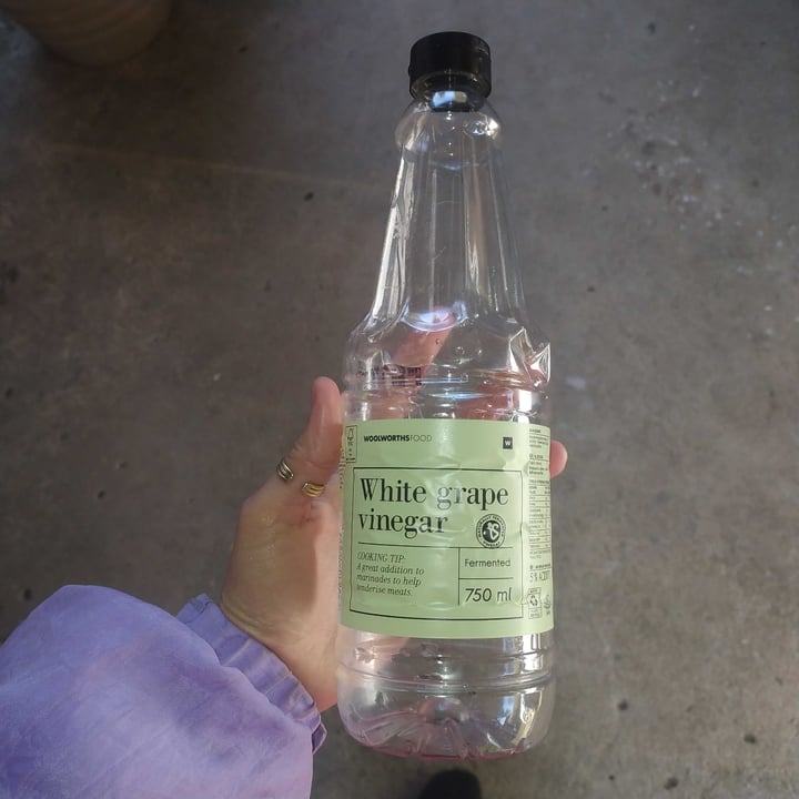 photo of Woolworths Food White grape vinegar shared by @shanhart on  19 Jun 2021 - review