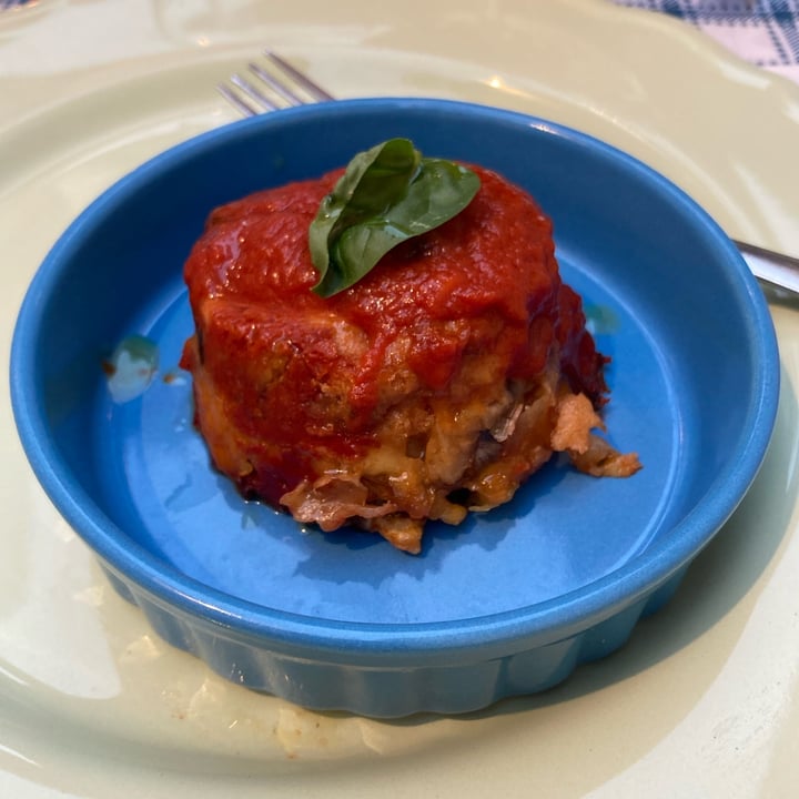 photo of Raparossa di Galiano Madia parmigiana di melanzane shared by @diletta on  31 Jul 2022 - review