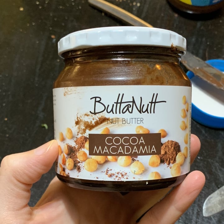 review photo of ButtaNutt Cocoa macadamia Nut Butter shared by @camirabier on 25 Mar 2022 - review