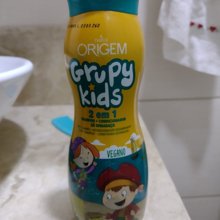 photo of Nazca Origem Grupy kids 2 em 1 (shampoo & condicionador) shared by @taysi on  02 Jun 2022 - review