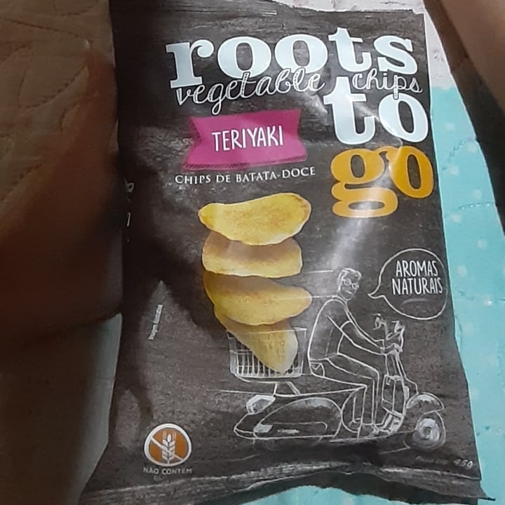 photo of Roots To Go Chips de batata doce Teriyaki shared by @camila-araujo on  24 Nov 2021 - review