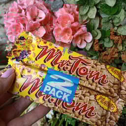 Mr Tom peanuts bar