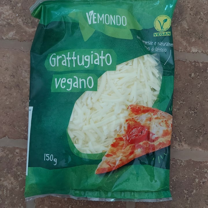 review photo of Vemondo Grattugiato Vegano shared by @virginiarossopantusa on 20 Jun 2022 - review