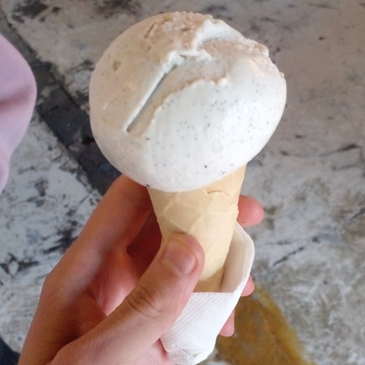 photo of Unframed Ice Cream Vanilla Ice Cream shared by @fezekyo on  18 Jul 2022 - review