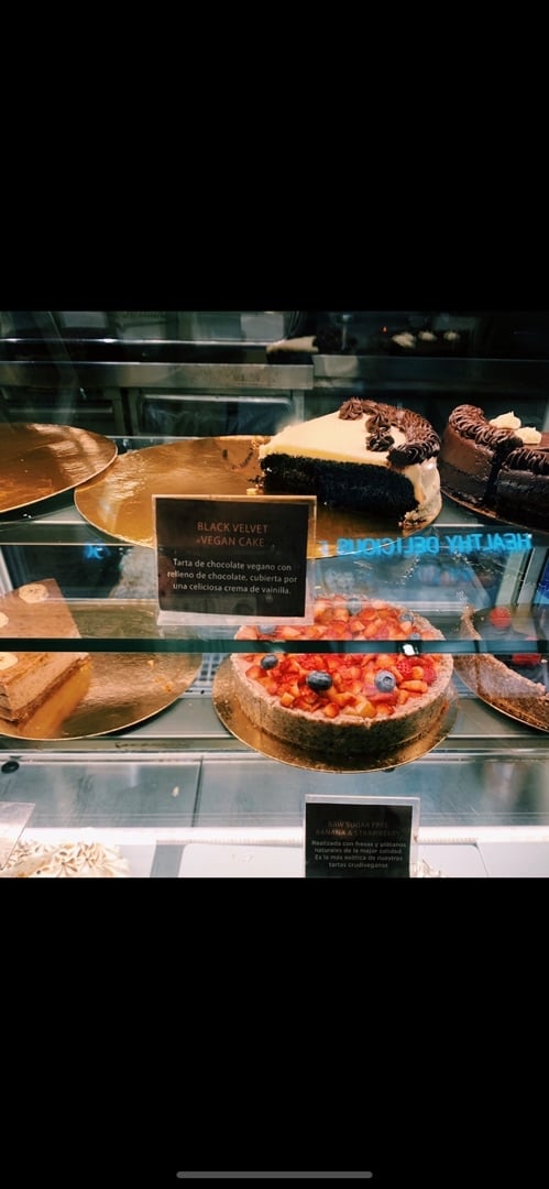 photo of CELICIOSO Gluten Free Bakery Tarta de chocolate y vainilla shared by @sofipereez on  13 Feb 2020 - review