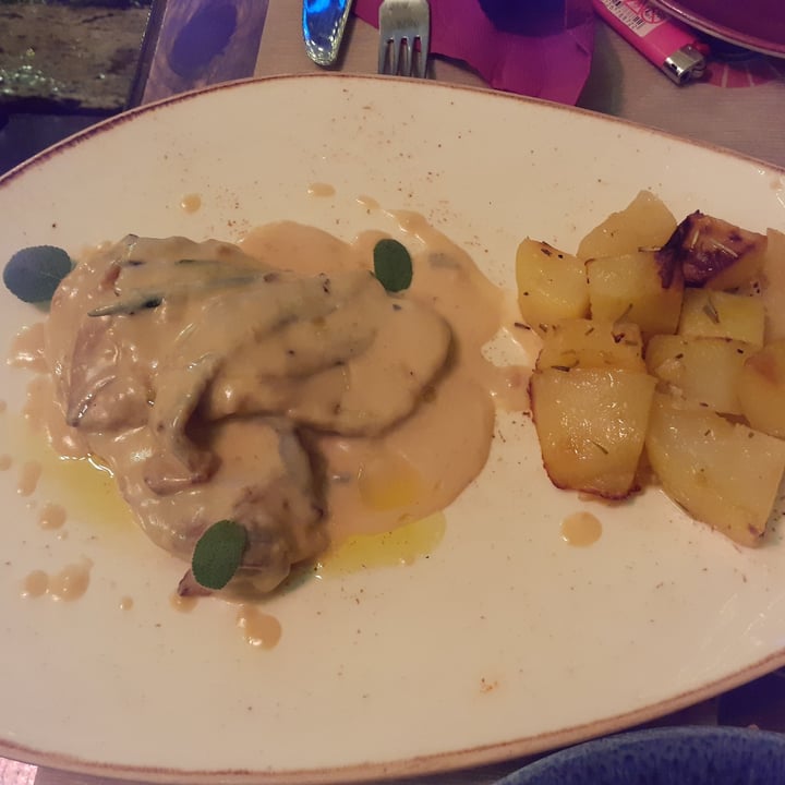 photo of Rifugio Romano Saltimbocca Alla Vegana shared by @fra102030 on  16 Dec 2022 - review