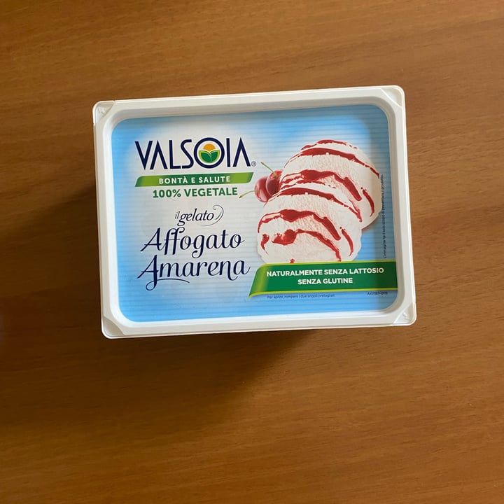 photo of Valsoia Il gelato Affogato Amarena shared by @faaa on  27 Jun 2022 - review