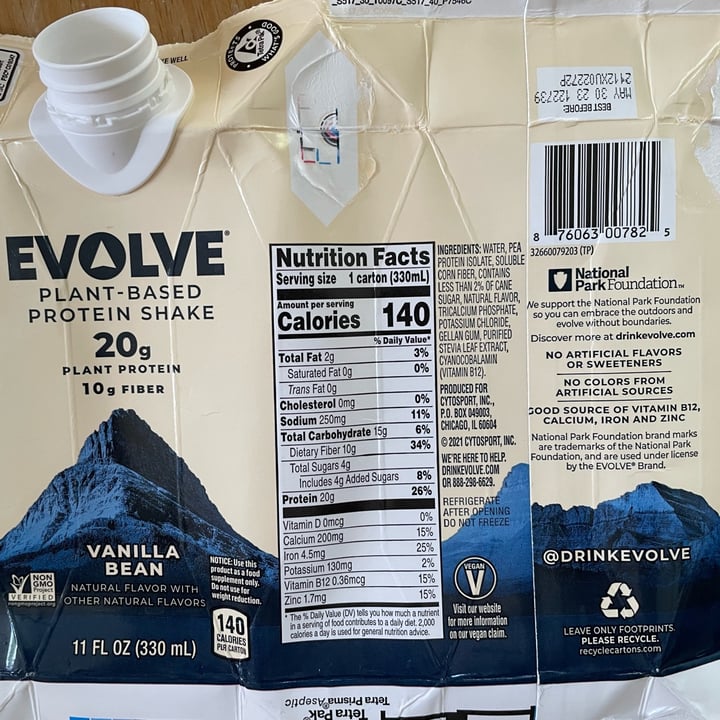 photo of Evolve Plant based vanilla bean protein shake shared by @katydidlinzy on  10 Jul 2022 - review