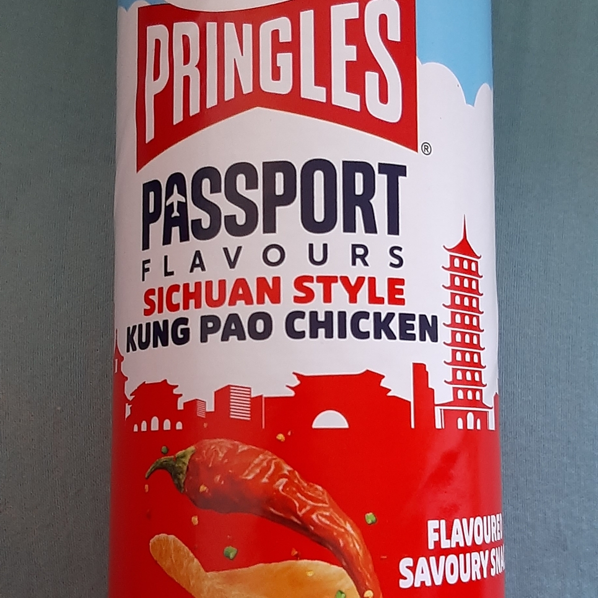 Pringles Sichuan Style Kung Pao Chicken Flavour Review | abillion