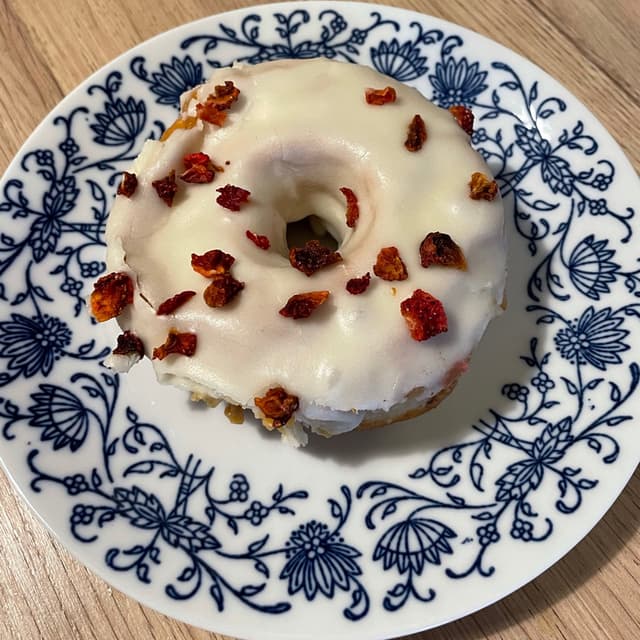 Photo of the dish “White Chocolate & Strawberry Donut”