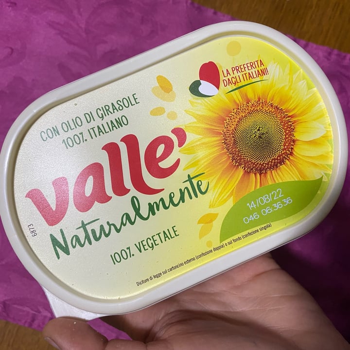photo of Valle' Naturalmente 100% vegetale shared by @isaveggy on  28 Mar 2022 - review