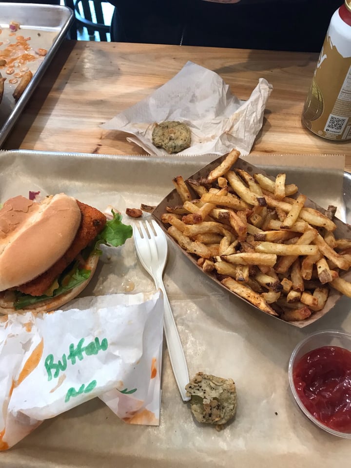 photo of E Burger Buffalove tempeh burger shared by @moralvegan on  20 Jan 2019 - review