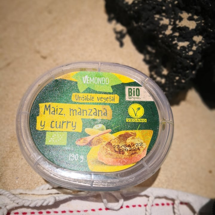 photo of Vemondo Untable vegetal maíz, manzana y curry shared by @gingervegtruck on  29 Mar 2022 - review