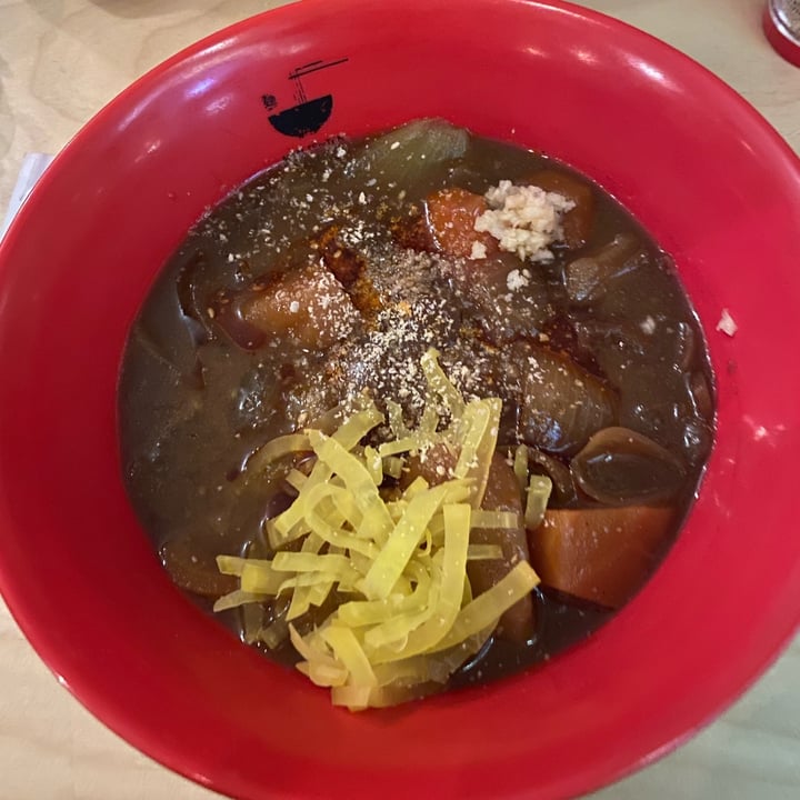 photo of Men Tenten Ramen Bar Izakaya - מנטנטן ראמן בר איזאקיה Curry ramen shared by @mariannaveltri on  18 Dec 2021 - review