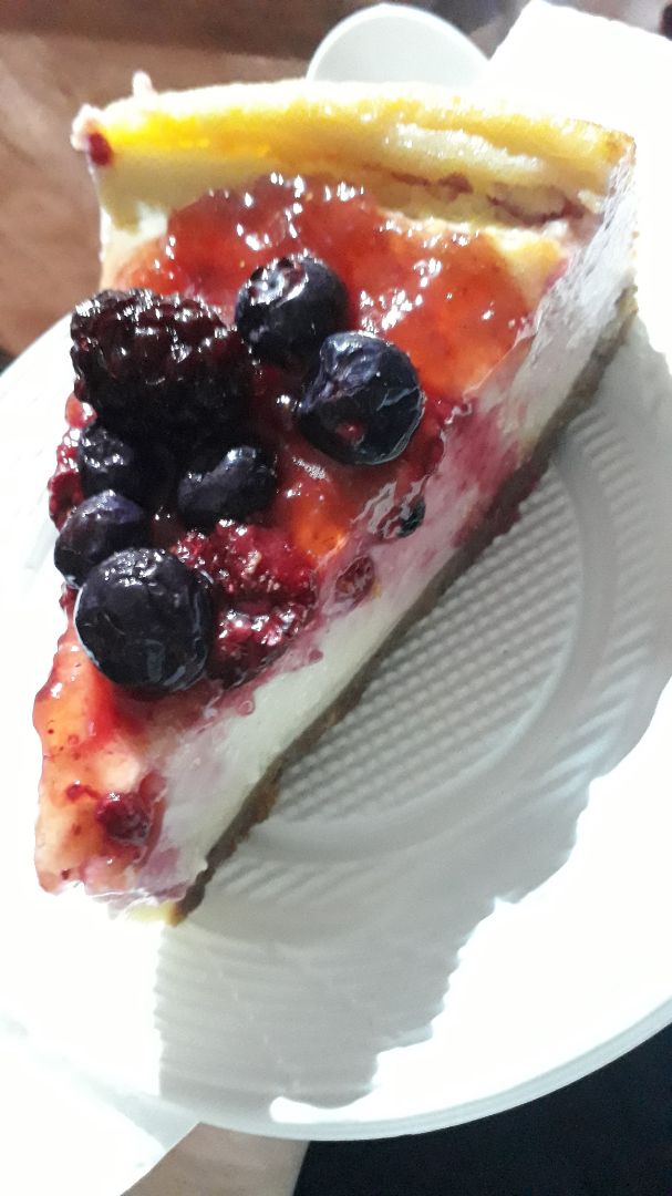 photo of Bombay Cheesecake shared by @roberudi on  06 Aug 2019 - review
