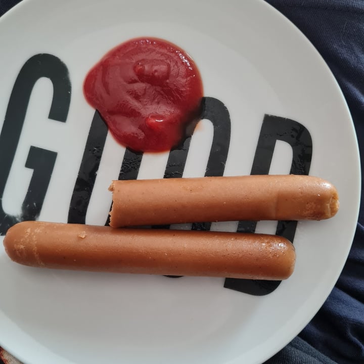 review photo of Fry's Family Food Original Hot Dogs shared by @gloomyvegan on 16 Oct 2021 - review