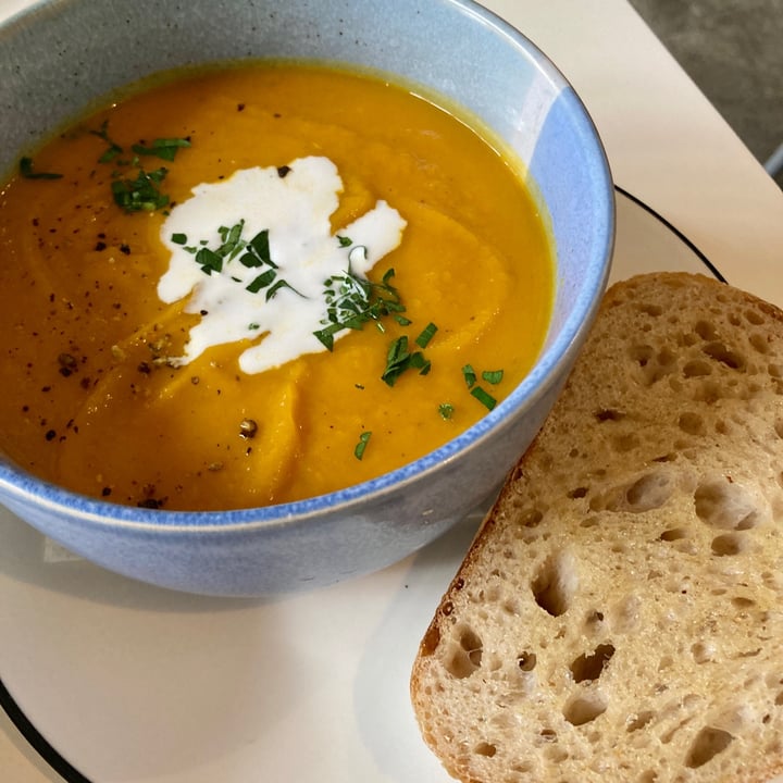 review photo of Pause Cafe Roast Winter Vegetable Soup shared by @lozwong on 01 Jan 2022 - review