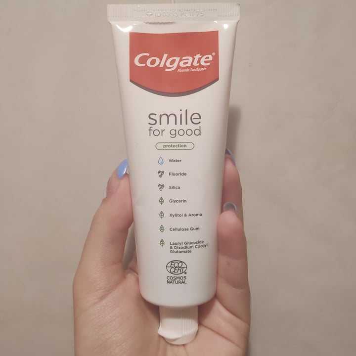 photo of Colgate Colgate Smile For Good shared by @elenacasadoyt on  25 Jun 2022 - review