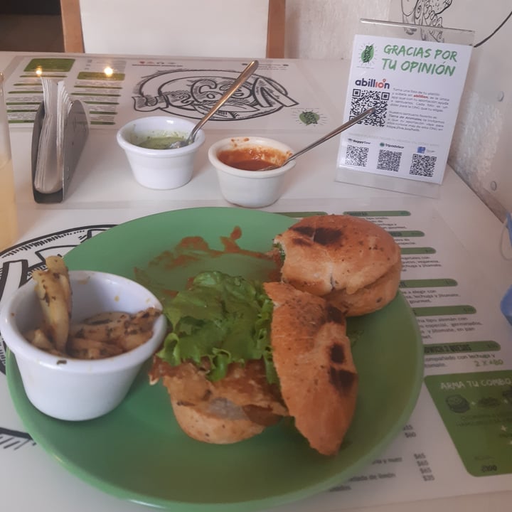 photo of Poderosa Restaurante Vegano Choripán Poderoso shared by @leiram81 on  04 Oct 2021 - review