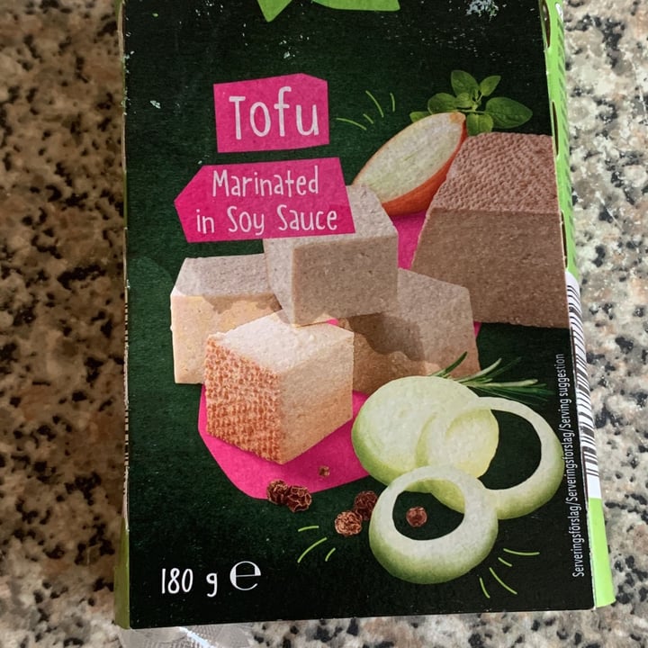 photo of Vemondo Tofu Marinato shared by @vivi95 on  20 Mar 2022 - review