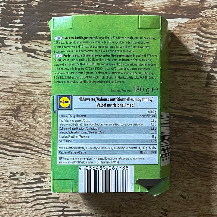 photo of Vemondo Tofu Basil shared by @sssara on  29 Sep 2022 - review