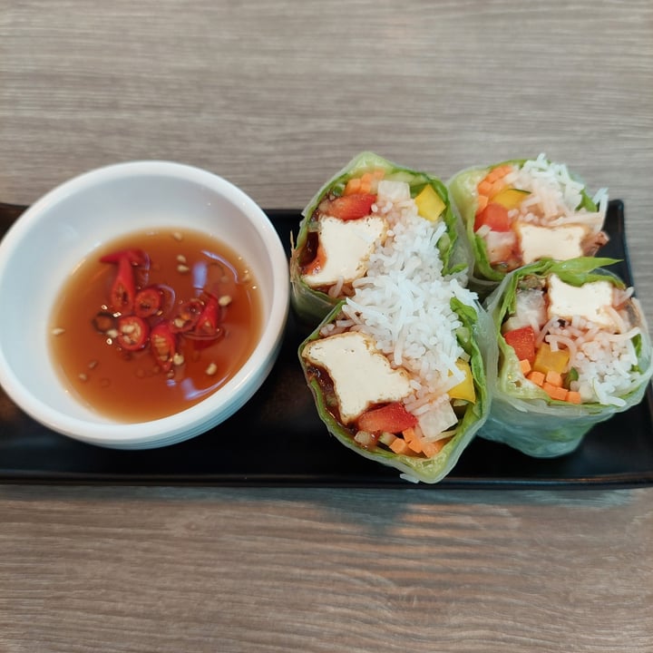 photo of So Pho @ MBS Vegan Summer Rolls shared by @jgomez on  27 Nov 2022 - review