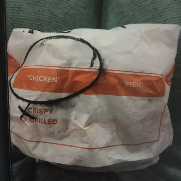 photo of Plant Power Fast Food Crispy Chicken Sandwich shared by @emmc1 on  15 May 2020 - review