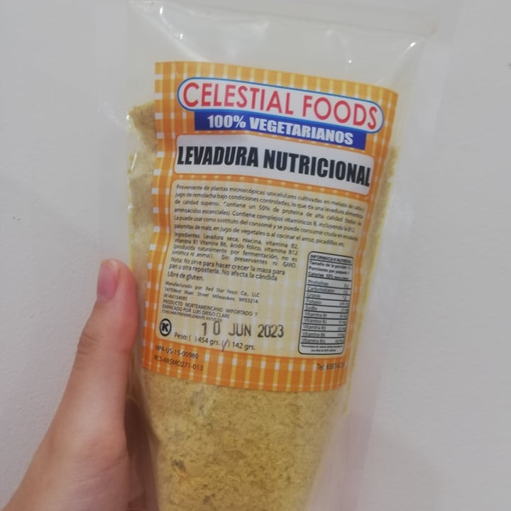 review photo of Celestial Foods Levadura nutricional shared by @jimeram on 09 Dec 2021 - review