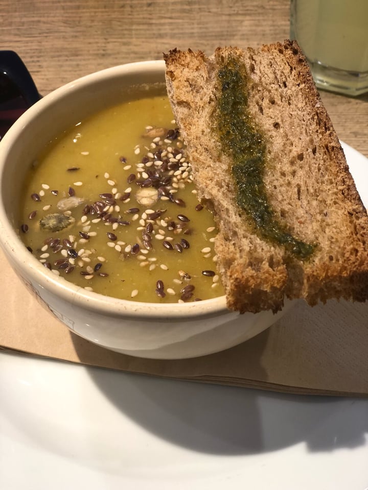 photo of Le Pain Quotidien Croissant Vegano de Palta y Tomate shared by @cdicic on  10 Aug 2019 - review
