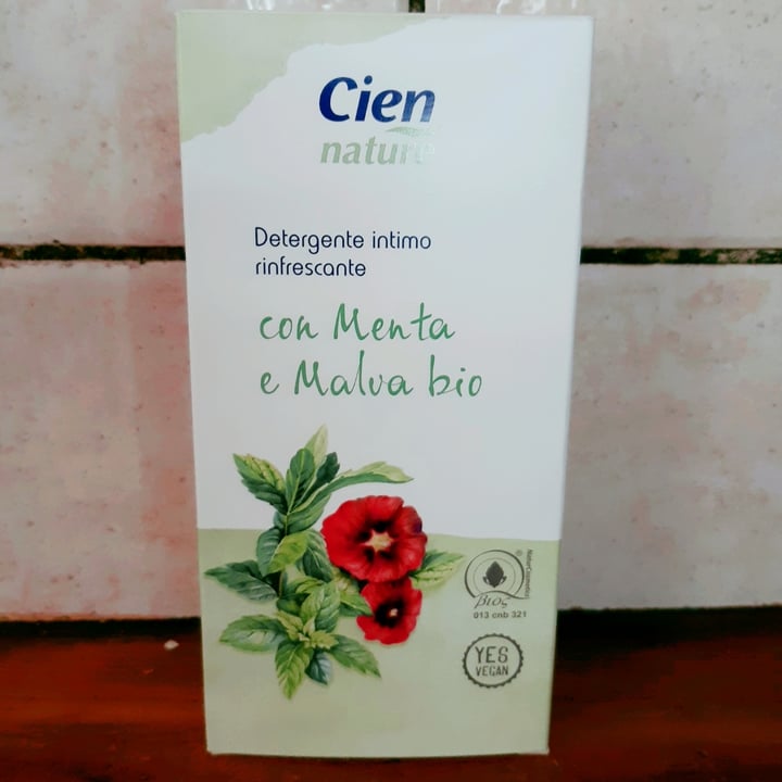 photo of Cien Detergente Intimo Rinfrescante Con Menta E Malva shared by @pamy on  31 Oct 2021 - review