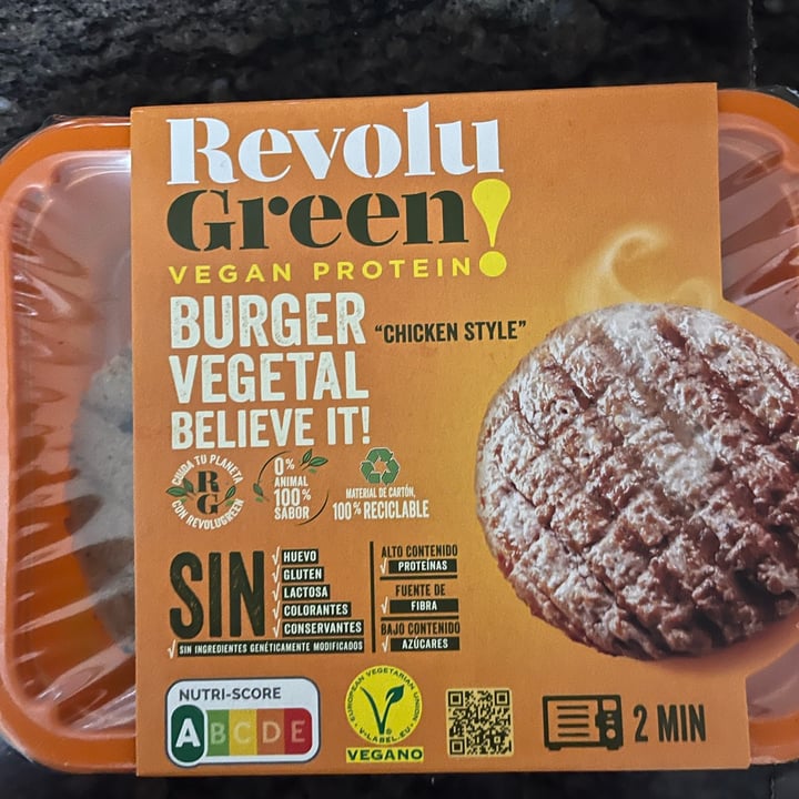 photo of Revolu Green Burger Vegetal "Chicken Style" shared by @aidinha on  22 Nov 2022 - review