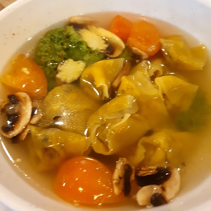 photo of Nature Cafe Wanton soup shared by @whyniveg on  22 Dec 2020 - review