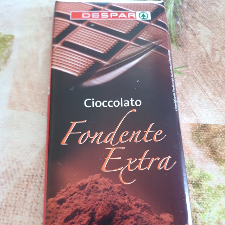 photo of Despar Cioccolato fondente extra shared by @serenamazzini on  05 Apr 2022 - review