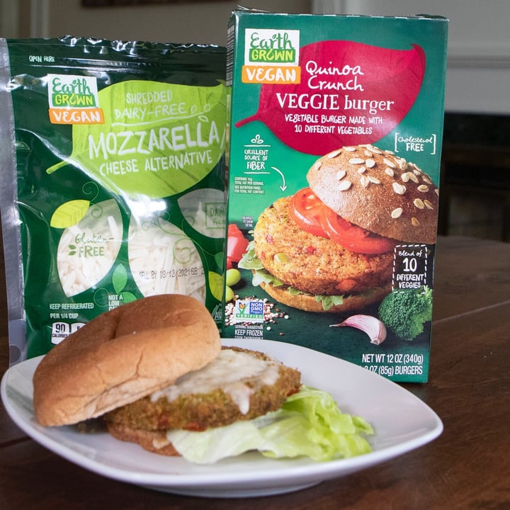 photo of Earth Grown Quinoa Crunch Veggie Burger shared by @theveganmary on  22 Jul 2021 - review