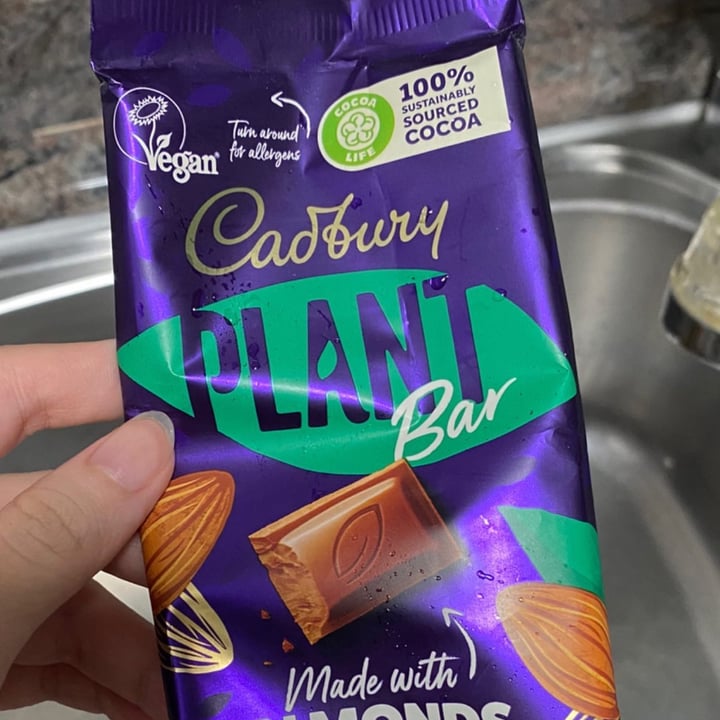 photo of Cadbury Almond shared by @peasfulpea on  31 Aug 2022 - review